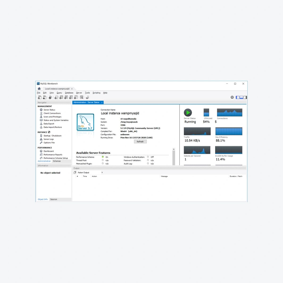 MySQL Workbench 8 trên Windows 10: Administration, Server Status của máy chủ MySQL 5.7.19 mẫu; ảnh tư liệu 16/11/2020.